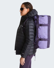 Carica l'immagine nel visualizzatore di Gallery, THE NORTH FACE Borsone Base Camp Duffel 50L - S mod. NF0A52ST col. Grounded Plum-Endless Dusk
