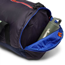 Carica l&#39;immagine nel visualizzatore di Gallery, Cotopaxi Ligera 45L Duffel Bag - Cada Dia col. Maritime
