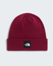 Carica l'immagine nel visualizzatore di Gallery, THE NORTH FACE Berretto in tessuto riciclato Dock Worker art.  NF0A8HMG col.  Burgundy Crush
