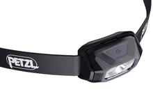 Carica l'immagine nel visualizzatore di Gallery, PETZL Lampada frontale TIKKINA 300 lumen art. E060AB
