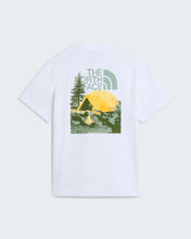 Carica l'immagine nel visualizzatore di Gallery, THE NORTH FACE T-shirt Pitch A Tent Relaxed da uomo art. NF0A8H59 col. TNF White
