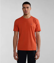 Carica l&#39;immagine nel visualizzatore di Gallery, Napapijri T-Shirt a Maniche Corte Salis SS SUM col. ORANGE BURNT NP0A4H8DA621
