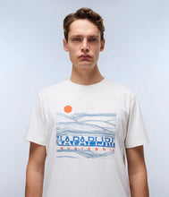 Carica l&#39;immagine nel visualizzatore di Gallery, NAPAPIJRI T-Shirt a Maniche Corte Buti cod. NA4INM
