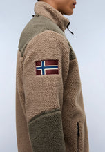 Carica l'immagine nel visualizzatore di Gallery, NAPAPIJRI Felpa in Pile senza Cappuccio e Zip mod. YUPIK FZ3 cod. NP0AGNTMCD1 col. CB MCD
