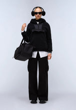 Carica l'immagine nel visualizzatore di Gallery, NAPAPIJRI Felpa in Pile con Cappuccio e 1/2 Zip mod. T-Seline Hzh W art. NP0A4HYO0411 col. BLACK
