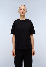 Carica l'immagine nel visualizzatore di Gallery, NAPAPIJRI T-Shirt a Maniche Corte mod. S-Campido SS W cod. NP0A88X89411 col. BLACK BEAUTY
