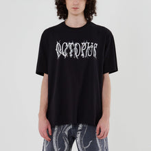 Carica l'immagine nel visualizzatore di Gallery, OCTOPUS Tentacles Logo Tee T-shirt manica corta unisex Black
