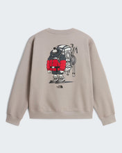 Carica l'immagine nel visualizzatore di Gallery, THE NORTH FACE Felpa Gear Up Get Out con grafica unisex art.  NF0A8JB5 col. Stone Slab
