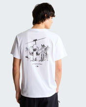 Carica l'immagine nel visualizzatore di Gallery, T-shirt Opposites Attract Relaxed con grafica unisex art. NF0A8JAN col. TNF White
