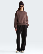 Carica l'immagine nel visualizzatore di Gallery, THE NORTH FACE Felpa oversize TNF™ Essential Simple Dome Boxy da donna art.  NF0A8HBY col. Smokey Brown
