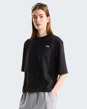 Carica l'immagine nel visualizzatore di Gallery, THE NORTH FACE T-shirt TNF™ Essential Simple Dome Boxy Relaxed da donna art.  NF0A8H71
