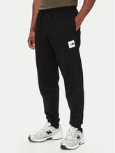 Carica l'immagine nel visualizzatore di Gallery, THE NORTH FACE Joggers Box Half Dome Regular Tapered da uomo art.  NF0A8JB0JK3 col. TNF BLACK

