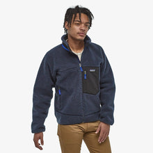 Carica l&#39;immagine nel visualizzatore di Gallery, Patagonia Men&#39;s Classic Retro-X® Fleece Jacket Pile Orsetto
