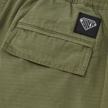 Carica l&#39;immagine nel visualizzatore di Gallery, IUTER CARGO SHORT Cargo Short ARMY Pantalone corto uomo
