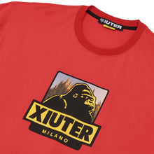 Carica l&#39;immagine nel visualizzatore di Gallery, XIUTER LOGO TEE Tee CRIMSON T-shirt uomo rossa
