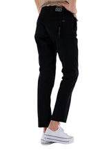 Carica l&#39;immagine nel visualizzatore di Gallery, Guess Zoe Pant W2RB09 W77RE
