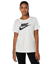 Carica l&#39;immagine nel visualizzatore di Gallery, Nike W NSW Tee Essntl Icon Futura T-Shirt Donna (Pacco da 1)

