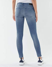 Carica l&#39;immagine nel visualizzatore di Gallery, Diesel Jeans Donna
