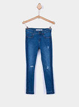 Carica l&#39;immagine nel visualizzatore di Gallery, Tiffosi Blake_K231 10023367 Jeans Elasticizzato Lungo da Bambina Blu Lavato con Strappi
