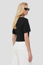Carica l&#39;immagine nel visualizzatore di Gallery, GUESS t Shirt Donna Piercing
