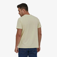 Carica l'immagine nel visualizzatore di Gallery, Patagonia Fitz Roy Icon Responsibili-Tee T-shirt uomo Birch White
