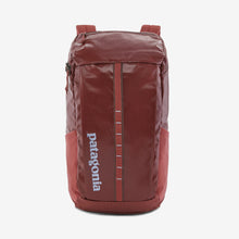 Carica l&#39;immagine nel visualizzatore di Gallery, Patagonia Black Hole® Pack 25L Zaino zainetto Rosehip
