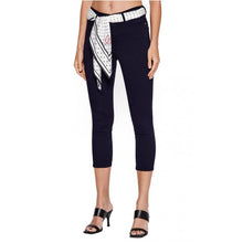 Carica l&#39;immagine nel visualizzatore di Gallery, Guess Slim W2GA74 W77RE - Donna

