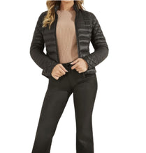 Carica l&#39;immagine nel visualizzatore di Gallery, Guess Giacca Donna Orsola W2L26WEGN0
