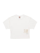 Carica l&#39;immagine nel visualizzatore di Gallery, Franklin &amp; Marshall CROPPED T-SHIRT COLORE MILK maglietta corta donna
