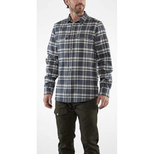 Carica l&#39;immagine nel visualizzatore di Gallery, Fjällräven Övik Heavy Flannel Shirt M Camicia a Manica Lunga Unisex - Adulto (Pacco da 1)
