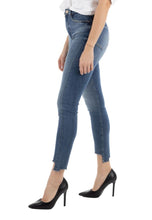 Carica l&#39;immagine nel visualizzatore di Gallery, Guess Ultimate Skinny W2RA94 D4KM2
