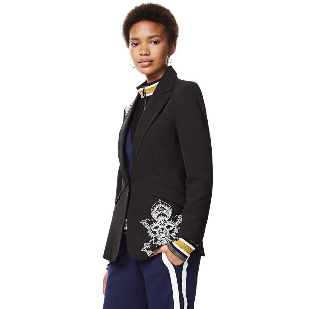 Desigual Elo Giacca nera classica da donna con contrasti in bianco.