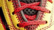 Carica l&#39;immagine nel visualizzatore di Gallery, WILD CLIMB Grip Laces L - Scarpette Scarpetta da Arrampicata Sportiva - Scarpetta polivalente, Che Si esalta in Terreni Verticali/Poco strapiombanti
