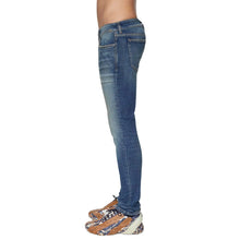 Carica l&#39;immagine nel visualizzatore di Gallery, DIESEL jeans uomo denim medio SLEENKER - 33/32

