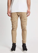 Carica l&#39;immagine nel visualizzatore di Gallery, NENA &amp; PASADENA Flight Mens Jogger Pant Pantalone Ragazzo, Cavallo sceso e Polsino Beige
