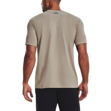 Carica l&#39;immagine nel visualizzatore di Gallery, Under Armour Men&#39;s UA ABC Camo Boxed Logo Manica Corta Corte Graph Uomo
