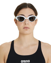 Carica l&#39;immagine nel visualizzatore di Gallery, Arena The One, Occhialini Unisex Adulto, Bianco (Smoke/White/White), Taglia Unica
