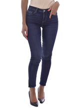 Carica l&#39;immagine nel visualizzatore di Gallery, Guess Slim W1BA99 D4H52 - Donna
