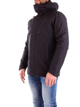 Carica l&#39;immagine nel visualizzatore di Gallery, NORTH SAILS Giacca Uomo NSX Governor 602620 AISN

