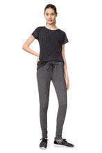 Carica l&#39;immagine nel visualizzatore di Gallery, Desigual - Pants Essential, 2000 Negro, L, Pantaloni Essential, 2000, L Donna
