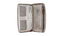 Carica l&#39;immagine nel visualizzatore di Gallery, Portafoglio grande Donna GUESS berta slg cheque organizer sb868863
