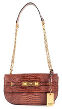 Carica l&#39;immagine nel visualizzatore di Gallery, Guess Raffie Convertible Xbody Flap Cognac
