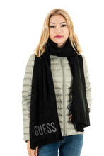 Carica l&#39;immagine nel visualizzatore di Gallery, Guess Sciarpa jeans Carole Jblk Jet Black A996
