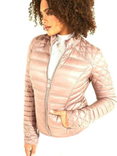 Carica l&#39;immagine nel visualizzatore di Gallery, Guess Giacca Donna Orsola W2L26WEGN0
