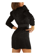 Carica l&#39;immagine nel visualizzatore di Gallery, Guess Yoki Dress
