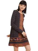 Carica l&#39;immagine nel visualizzatore di Gallery, Desigual Vest_Camille Nero 19WWVKAJ (XL)
