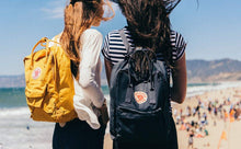 Carica l&#39;immagine nel visualizzatore di Gallery, Fjällräven Kånken - Zaino Unisex
