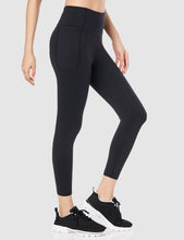 Carica l&#39;immagine nel visualizzatore di Gallery, Under Armour Meridian Ankle Leggings Black/Metallic Silver SM (US 4-6) R
