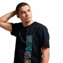 Carica l&#39;immagine nel visualizzatore di Gallery, Dolly Noire t-Shirt Uomo
