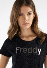 Carica l&#39;immagine nel visualizzatore di Gallery, FREDDY - T-Shirt con Stampa Animalier all Over E Grafica Metal Gun

